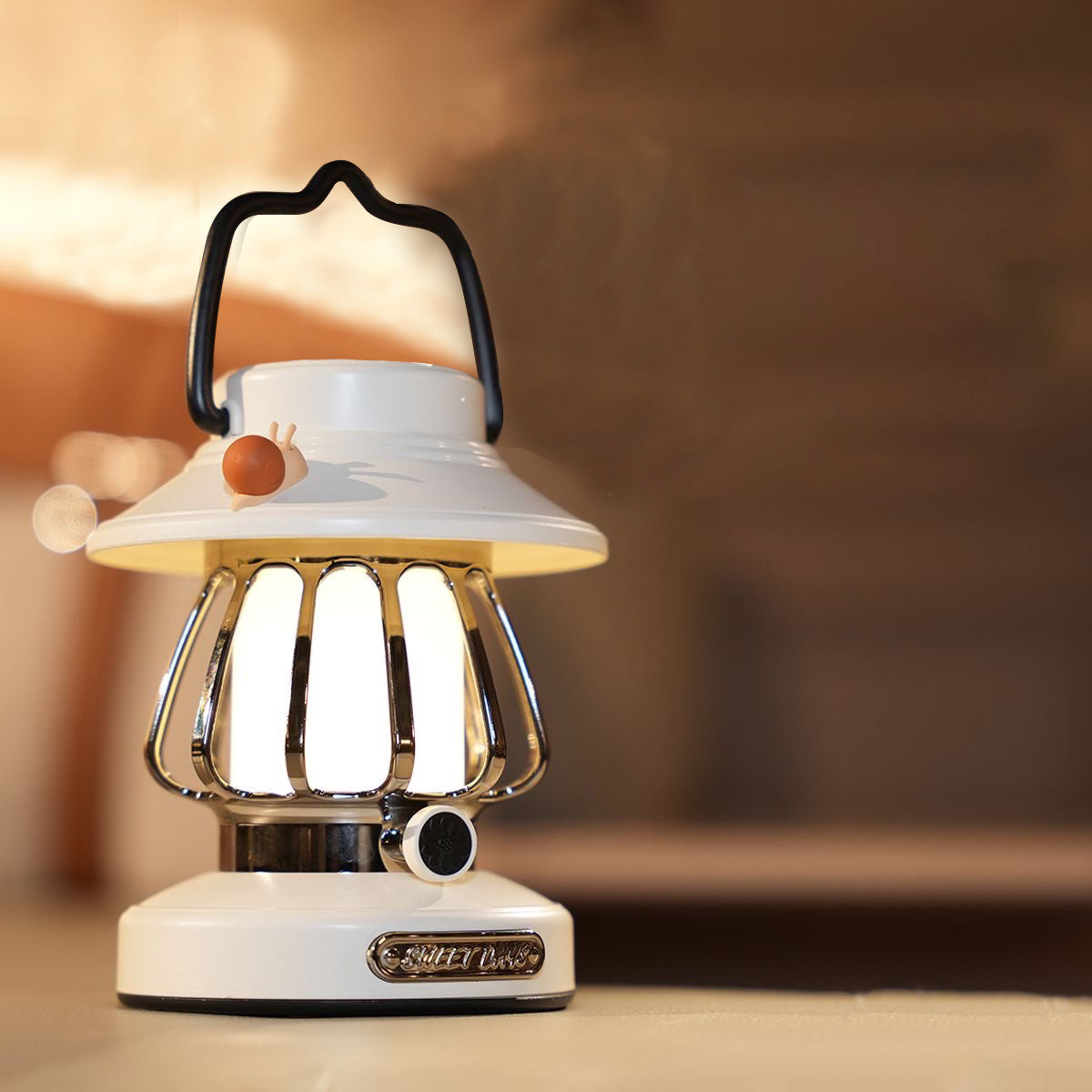 SnailGlow Portable Camping Lamp – USB Rechargeable Night Light