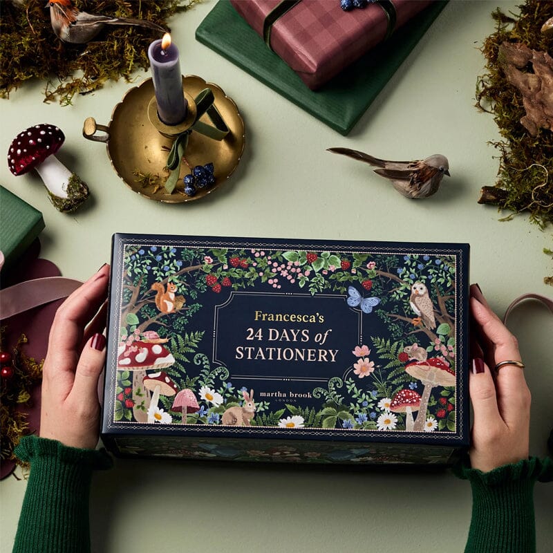 Advent Calendar with Writing and Stationery – 24 Surprises in Book Design