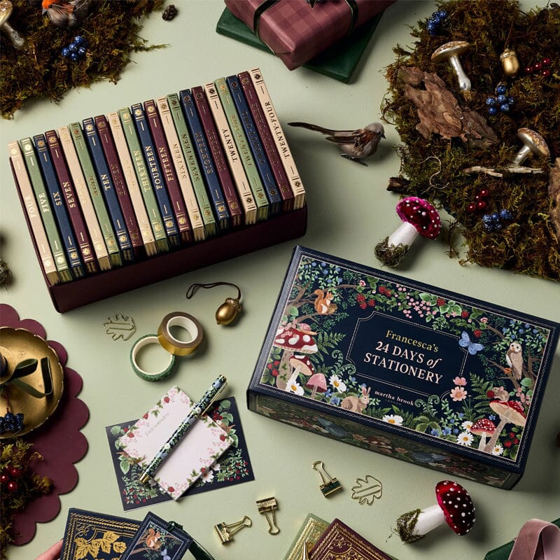 Advent Calendar with Writing and Stationery – 24 Surprises in Book Design