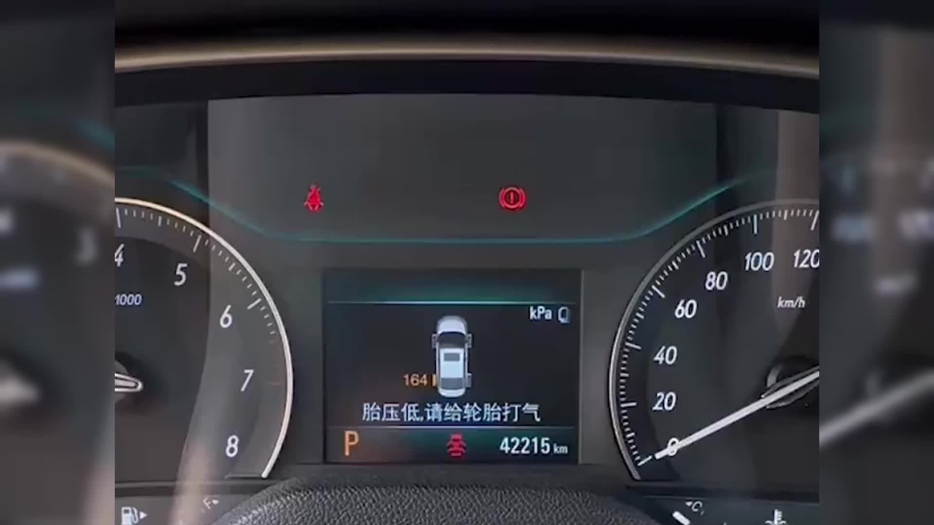 Portable Air Compressor – Smart Tire Inflator with LCD Screen and LED Lights