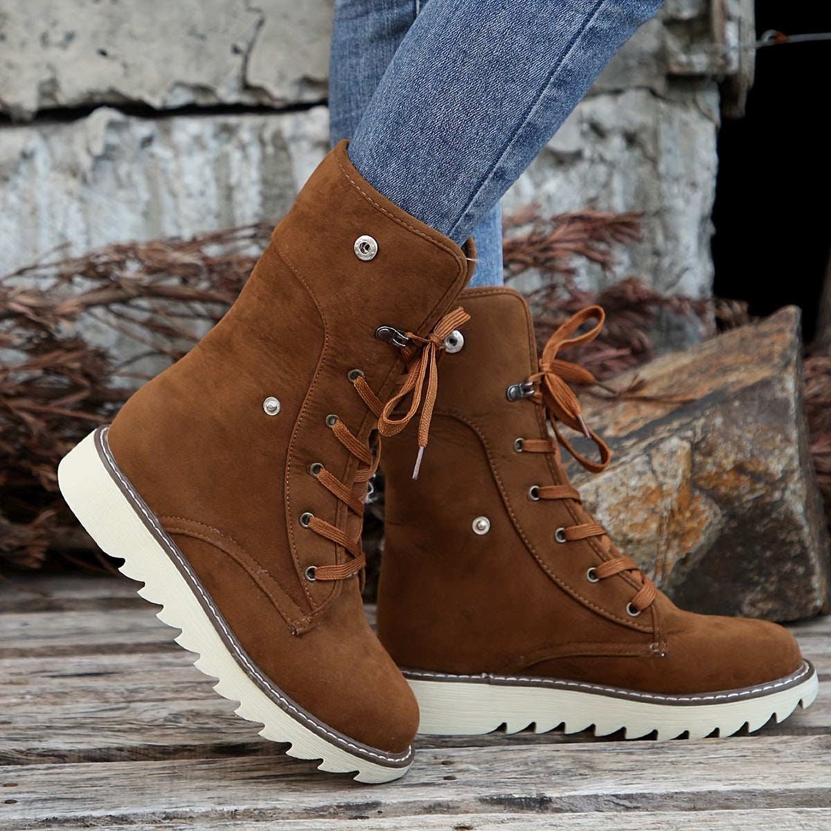 Jasmijn Warm Winter Boots - For Style and Comfort