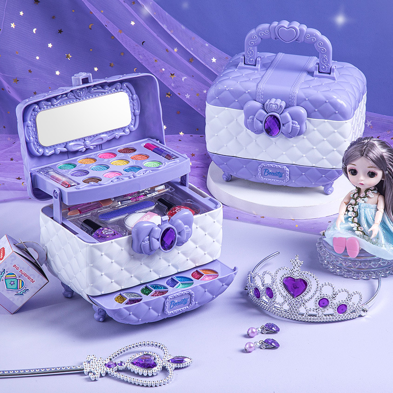 Princess Beauty Case – Magical Makeup Playset for Little Style Icons