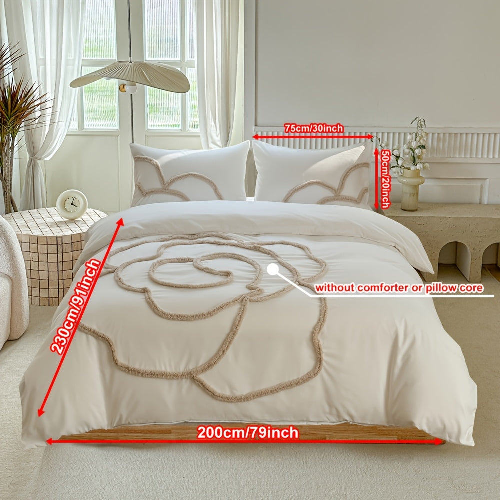 Tufted Bedding Set – Bedspread and Pillow Covers with Large Floral Design
