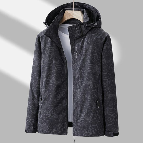 Lucas Outdoor Jacket for Men – Lightweight and Water-Repellent