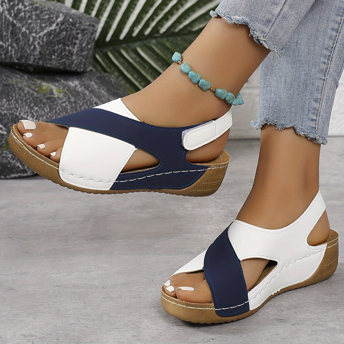 Adjustable Orthopaedic Sandals – Supportive Comfort for Women