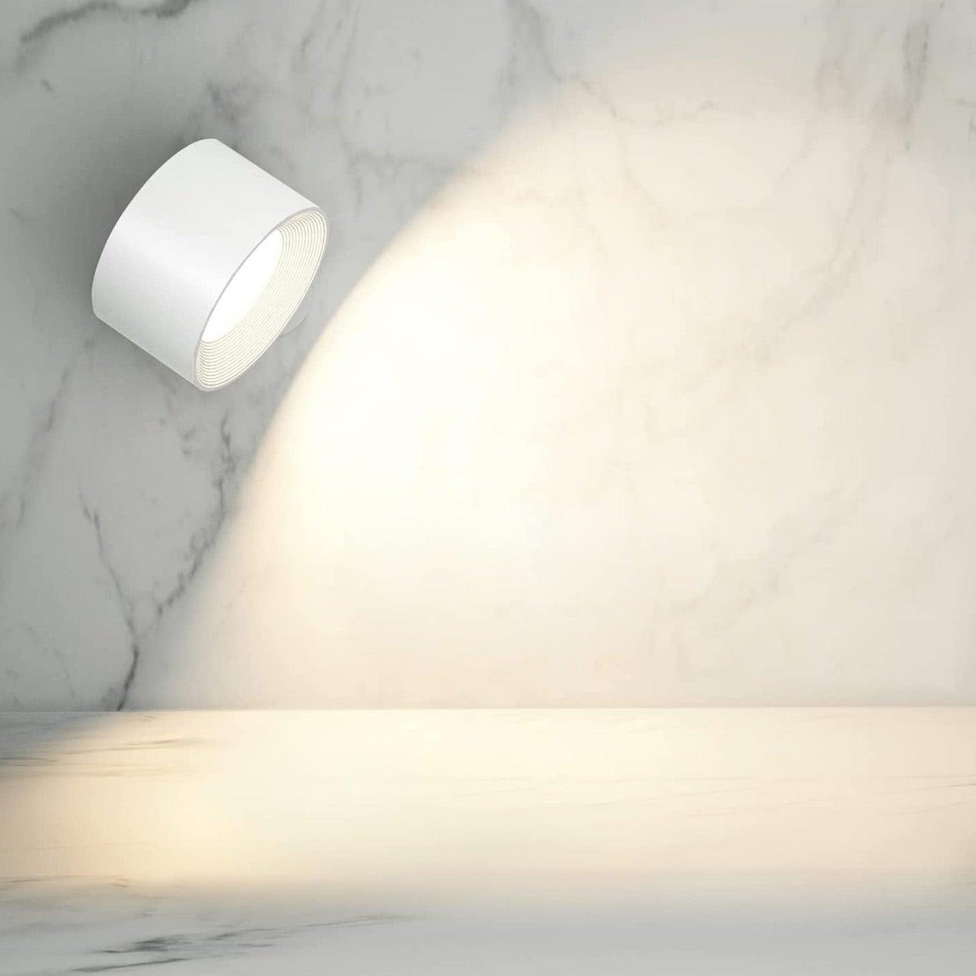 Adjustable Wall Lamp - Stylish and Functional