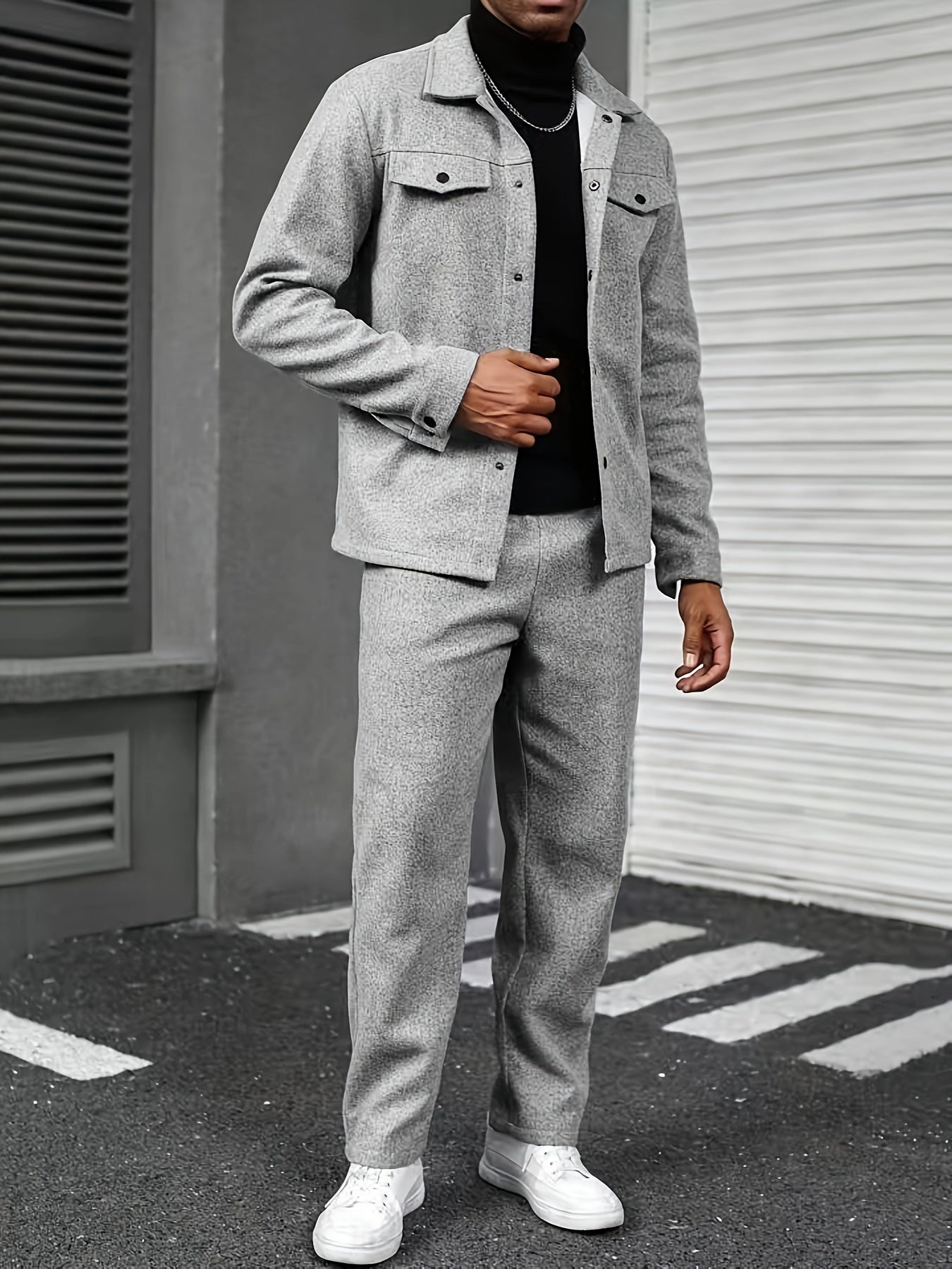 Modern Two-Piece Men's Set – Comfort and Casual Elegance