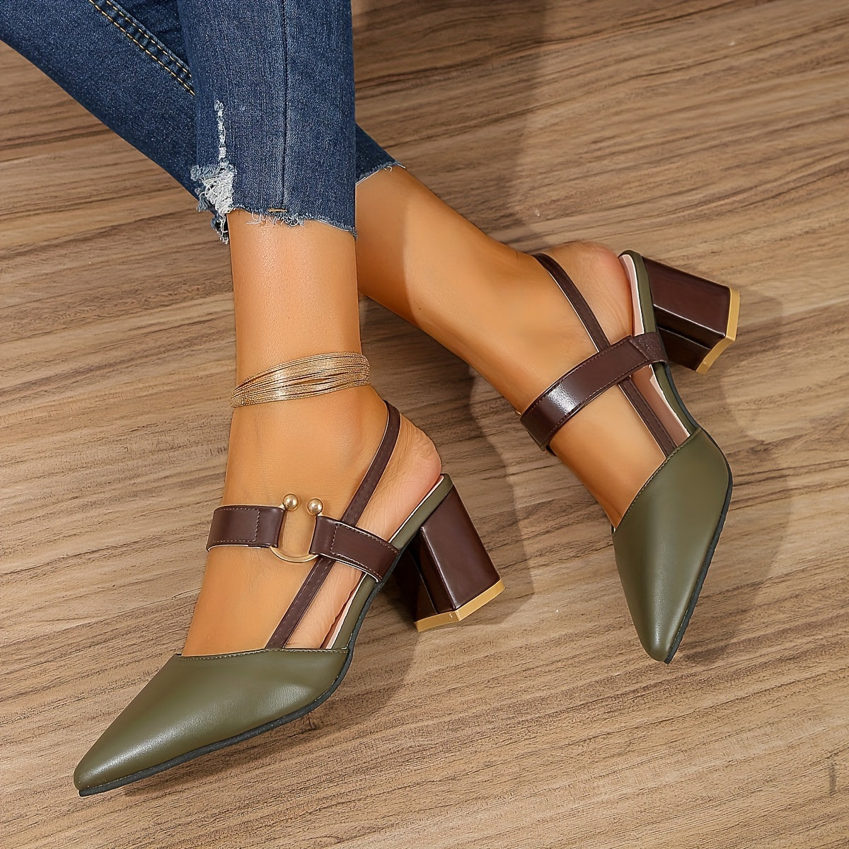 Chic & Comfort Sandals for Women - Classic with a Twist