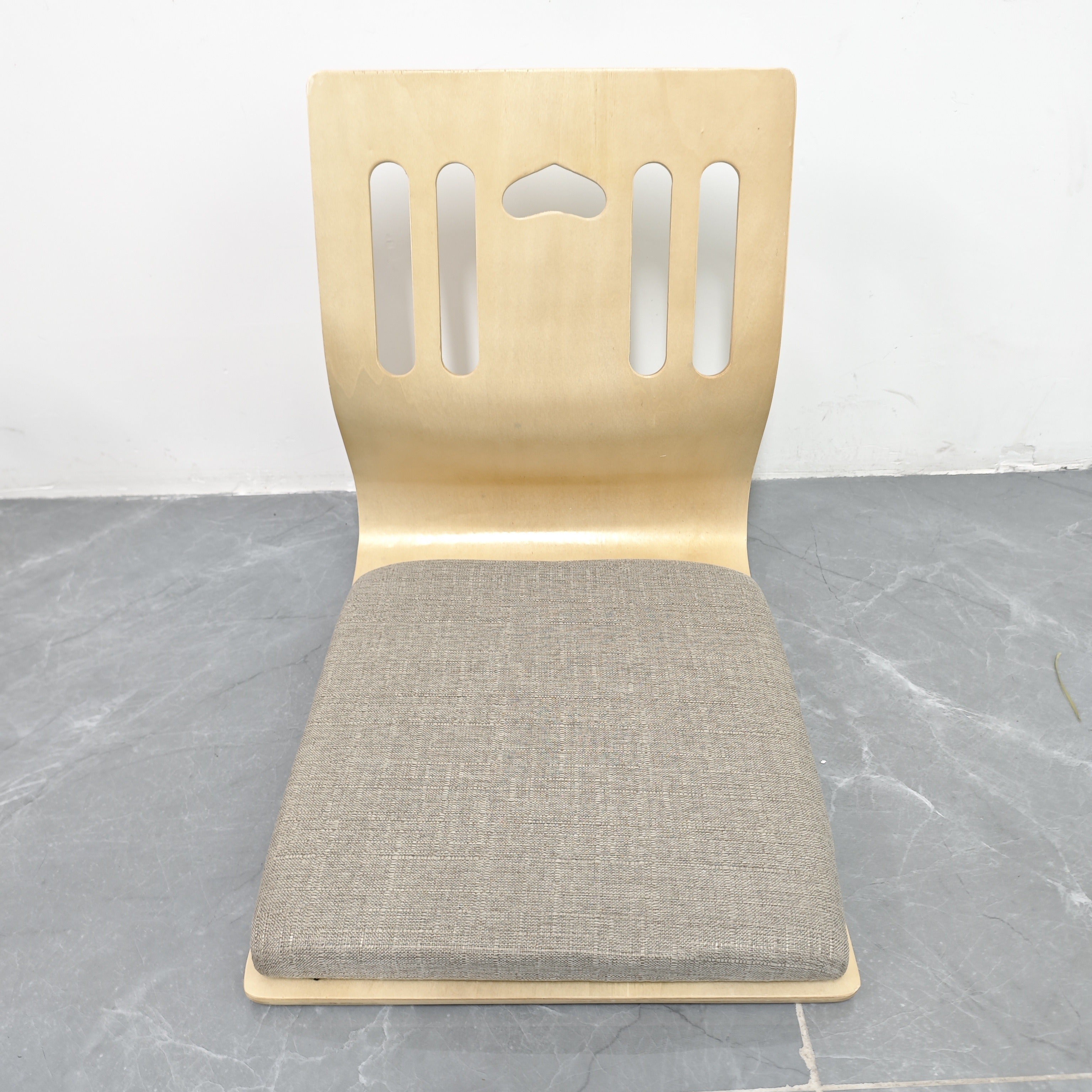 Zenito Zaisu Floor Stool Set – Minimalistic and Comfortable
