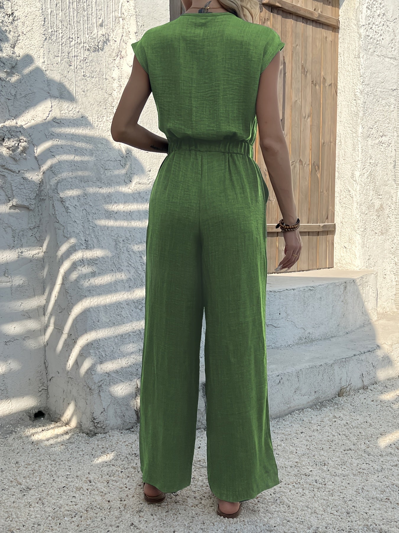 Elegant V-Neck Jumpsuit for Women – High Waist and Casual Style