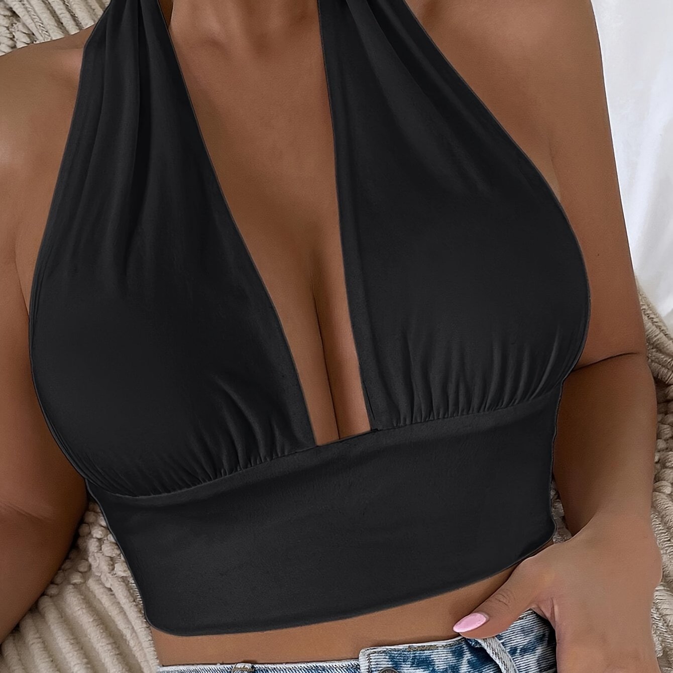 Elegant Bandeau Top for Women - Flexible and Trendy