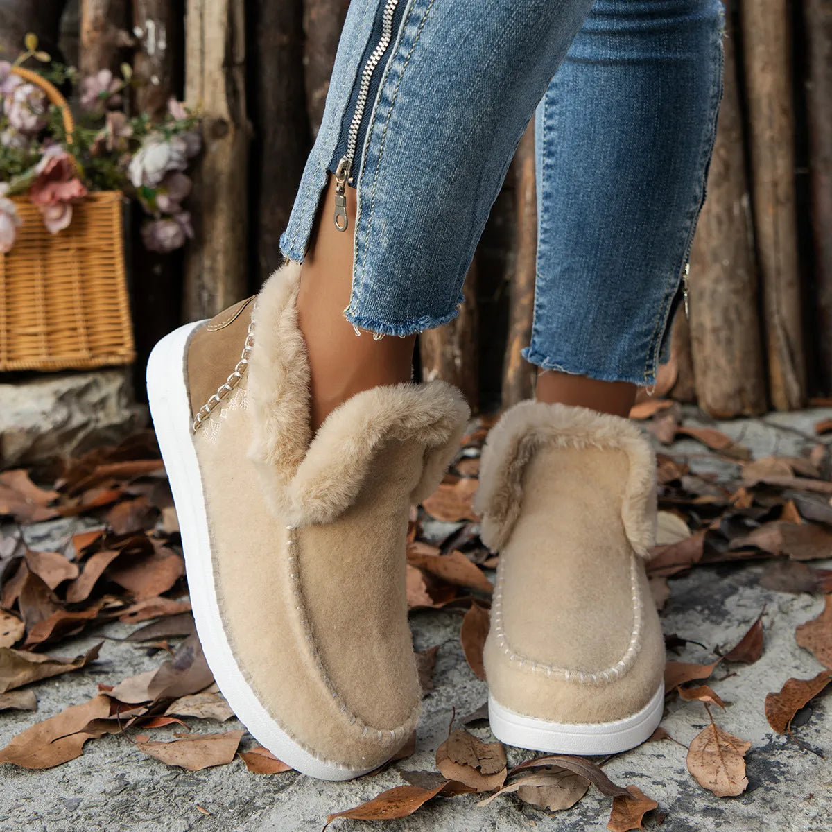 Luca Cozy Winter Boots for Women – For a Stylish and Warm Winter