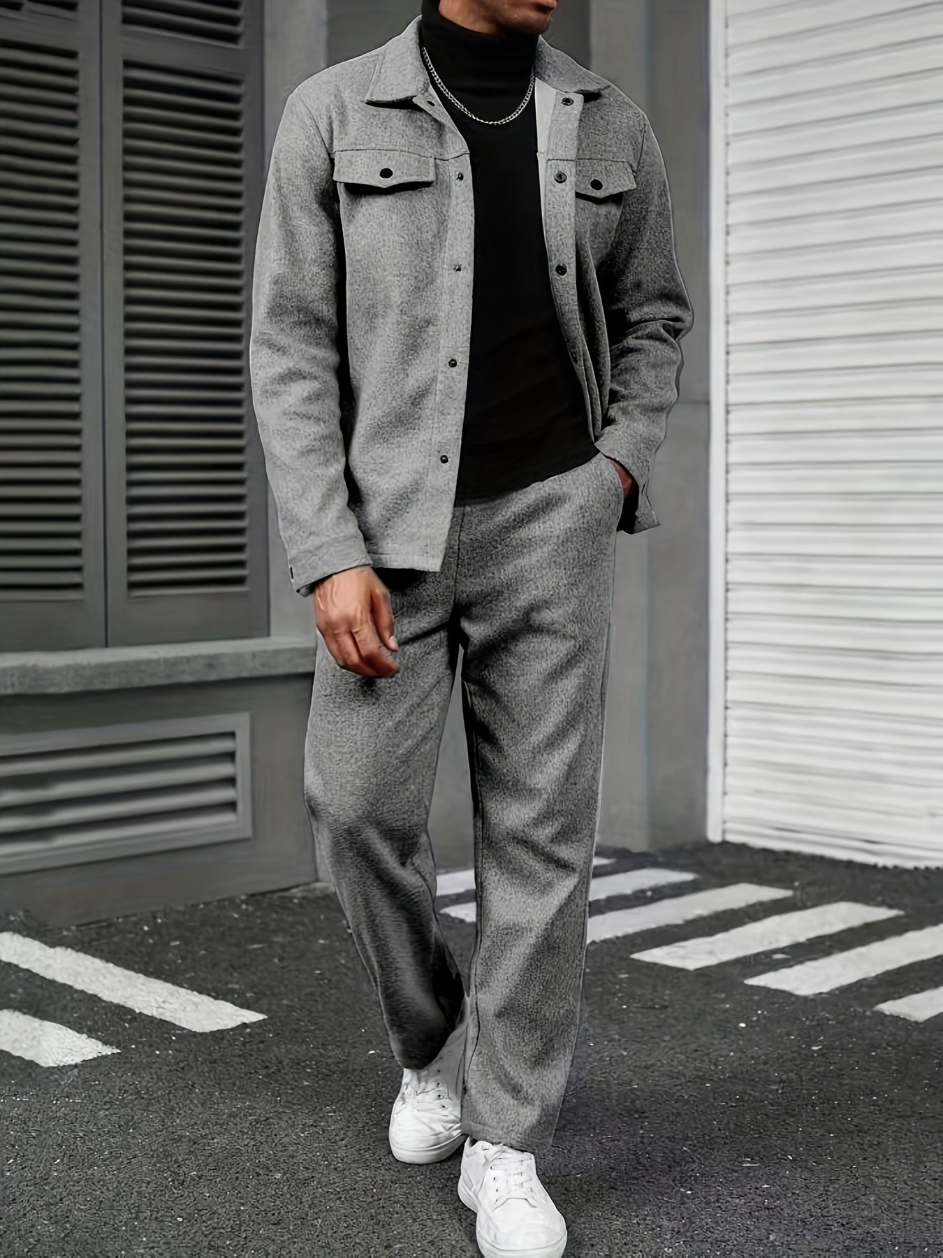 Modern Two-Piece Men's Set – Comfort and Casual Elegance