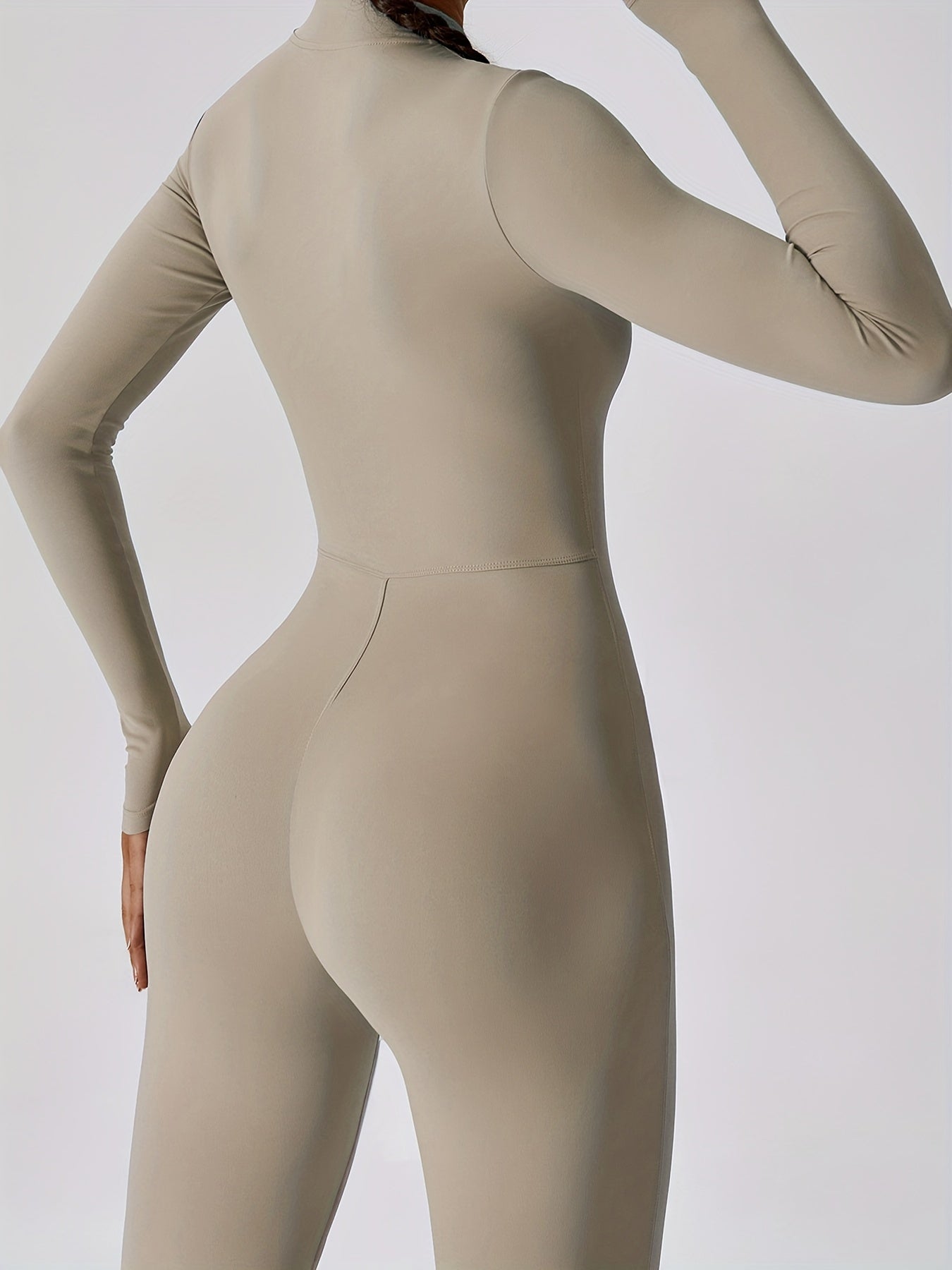 Slim Fit Yoga Jumpsuit - Comfortable and Stylish Activewear