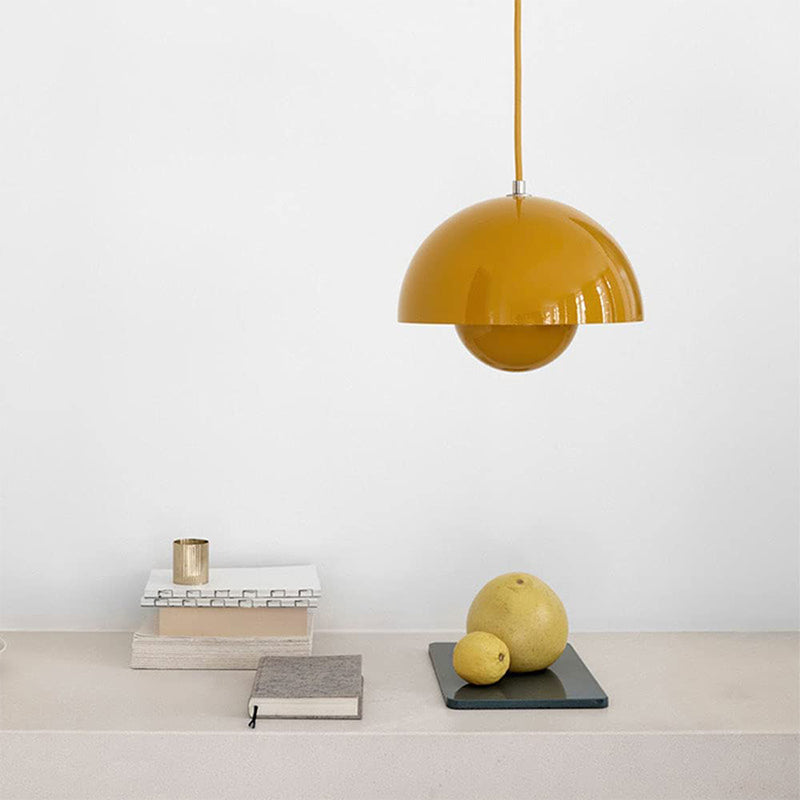 Nordic Bloom Pendant Light – Colourful Design and Warm Atmosphere