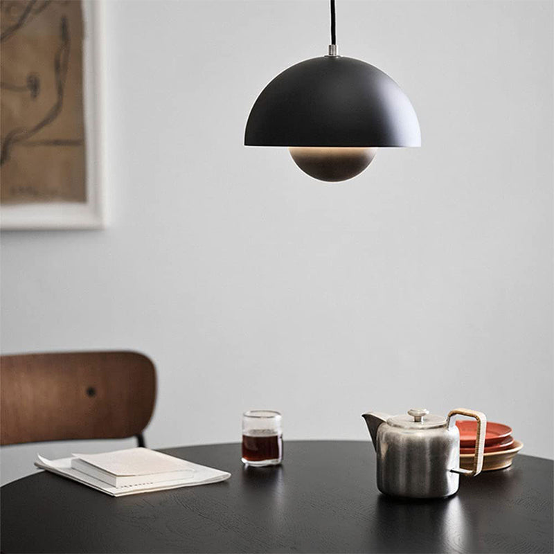 Nordic Bloom Pendant Light – Colourful Design and Warm Atmosphere