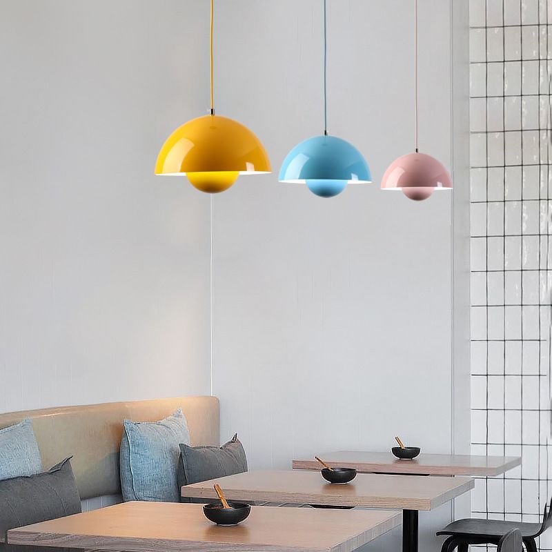 Nordic Bloom Pendant Light – Colourful Design and Warm Atmosphere