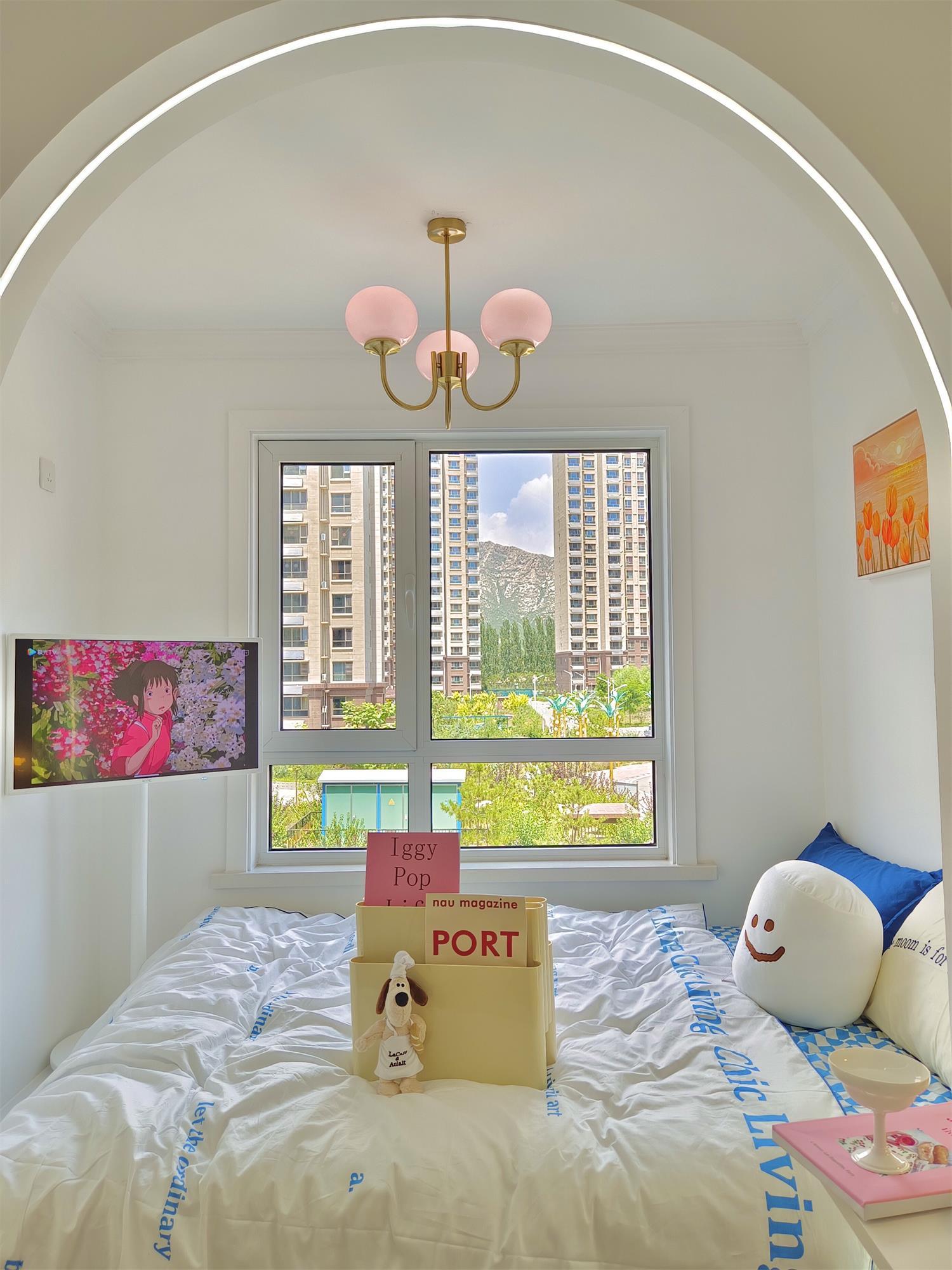 Elegant Light Circle Pendant Lamp – A Subtle Addition to Any Interior