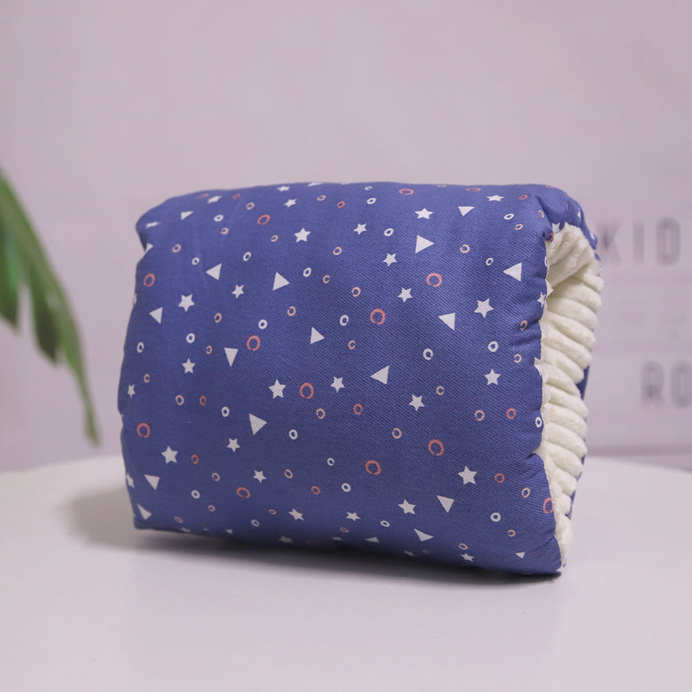 Ergonomic Nursing Pillow – Support and Comfort for Mothers and Babies