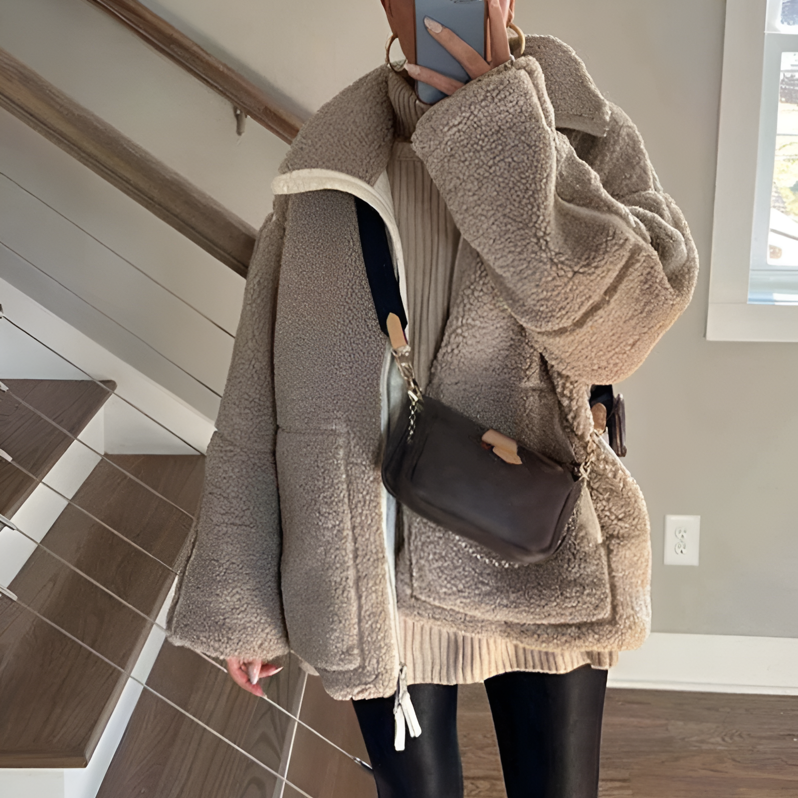Emma's Comfort Teddy Coat - For Warm and Stylish Days