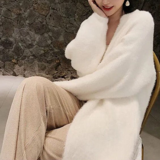 Long Fluffy Cardigan for Women – Soft Cashmere Blend in Neutral Tones
