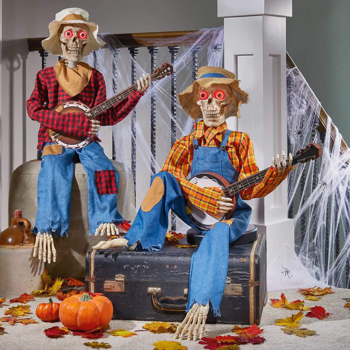 Halloween Skeleton with Banjo – Glowing Decoration with Sound
