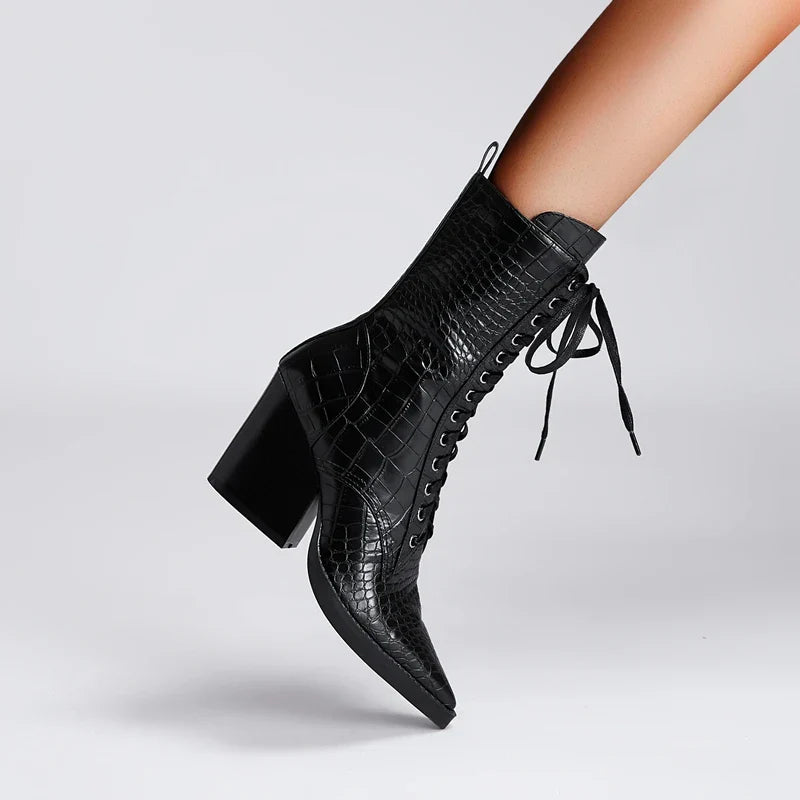 Ladies' Lace-Up Boots with Croc Pattern – Western Style with Pointed Toe