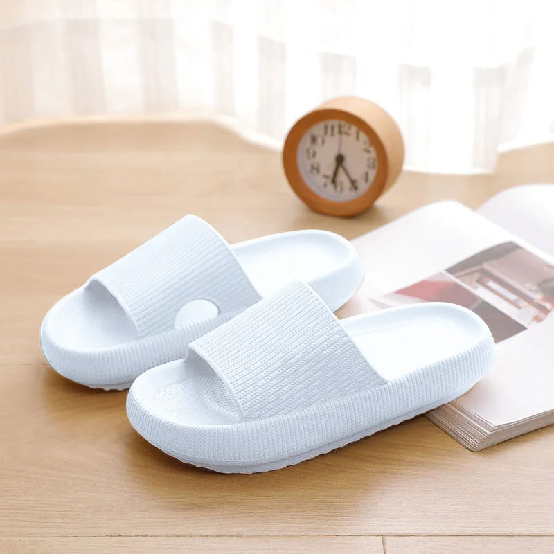 Comfort Unisex Slippers – Lightweight and Soft for Every Day