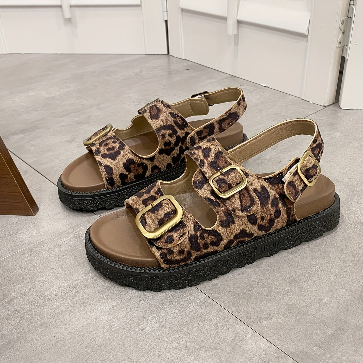 Trendy Women's Platform Sandals – Stylish and Comfortable