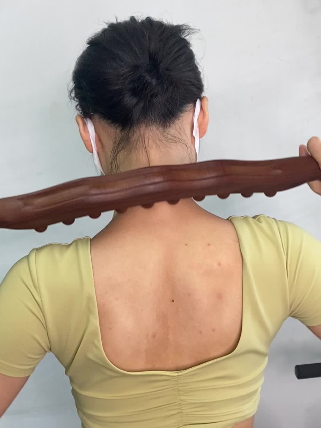 Wooden Massage Stick with 31 Beads – Deep Muscle Relaxation