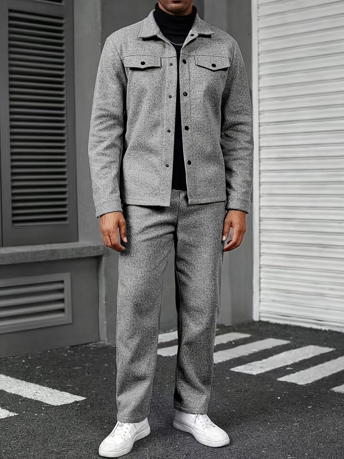 Modern Two-Piece Men's Set – Comfort and Casual Elegance
