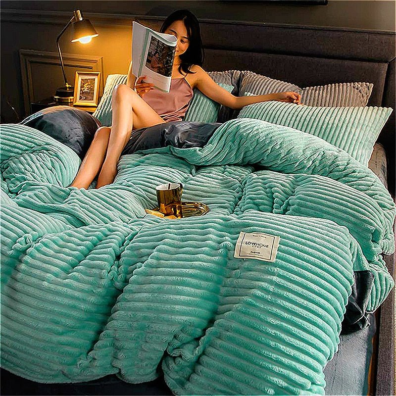 Luxury Fleece Duvet Cover - Warmth and Comfort for Winter