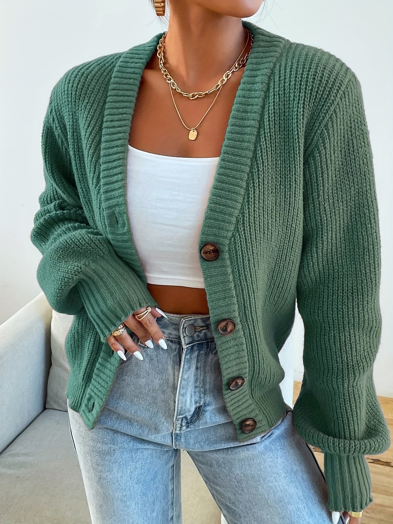 Autonomous Solid Knit Cardigan – Stylish and Warm for Spring and Autumn