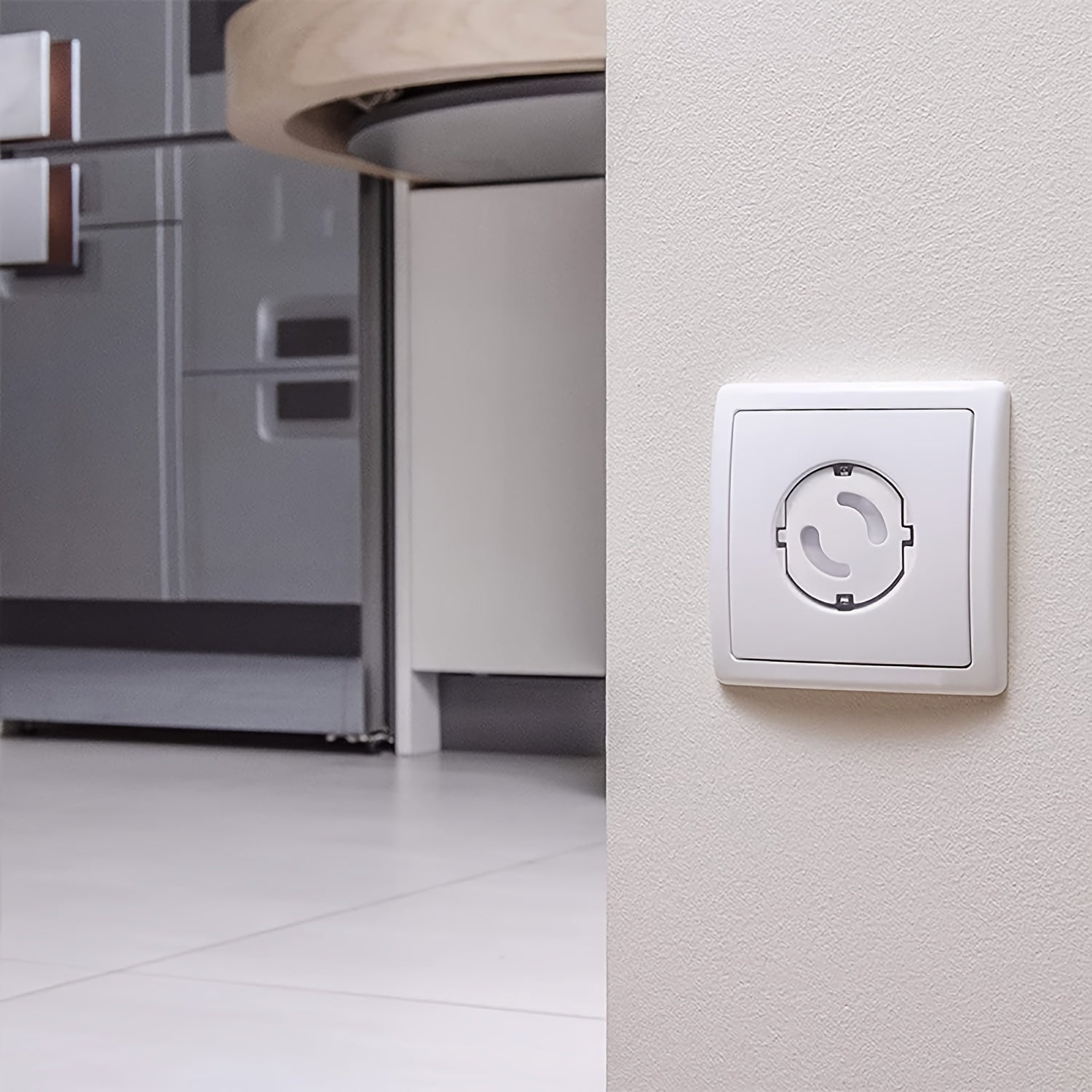 Safe Plug Protection - Protect Your Children from Electrical Hazards