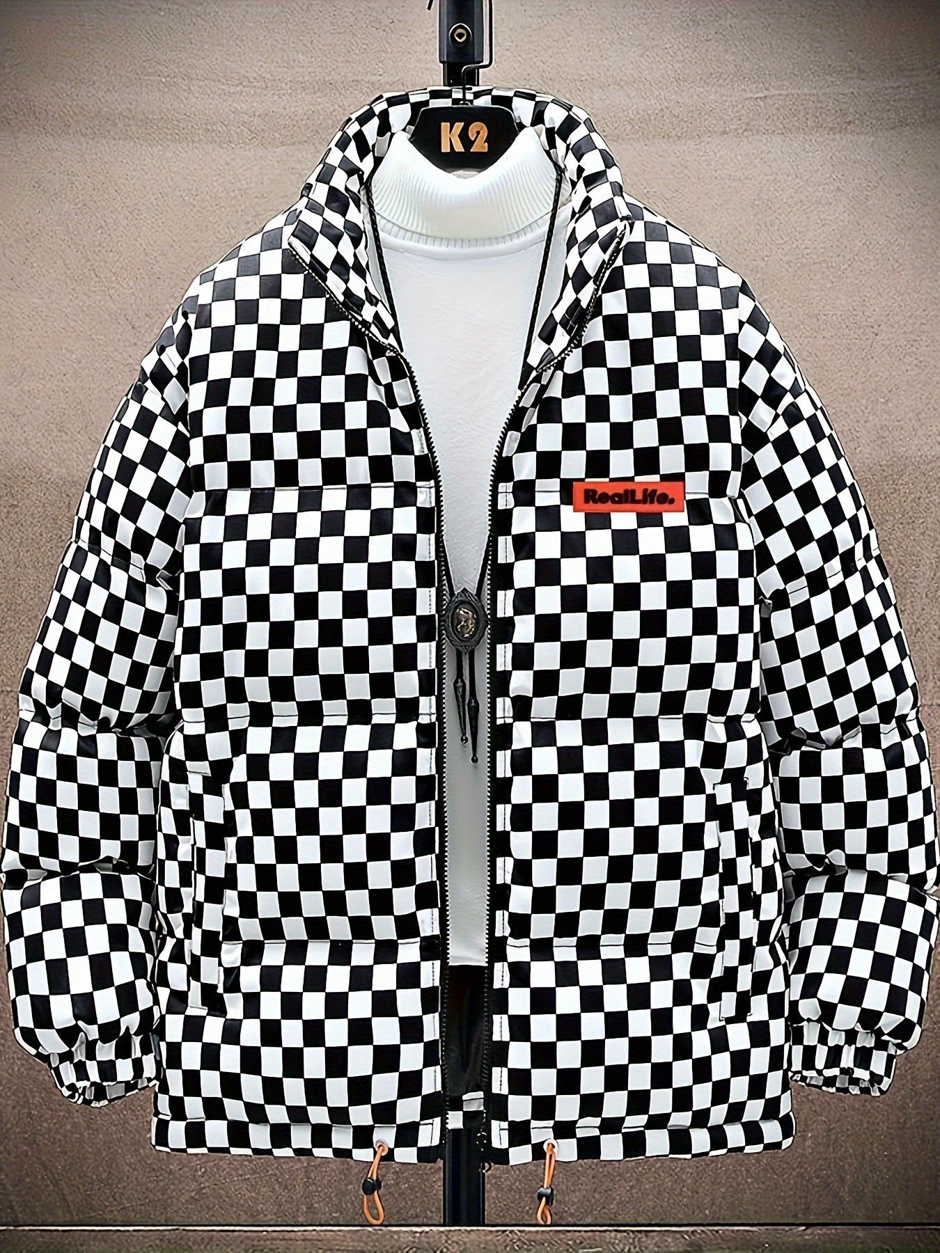 Stylish Checkered Puffer Jacket for Men – Breathable and Warm Winter Jacket with Stand-Up Collar