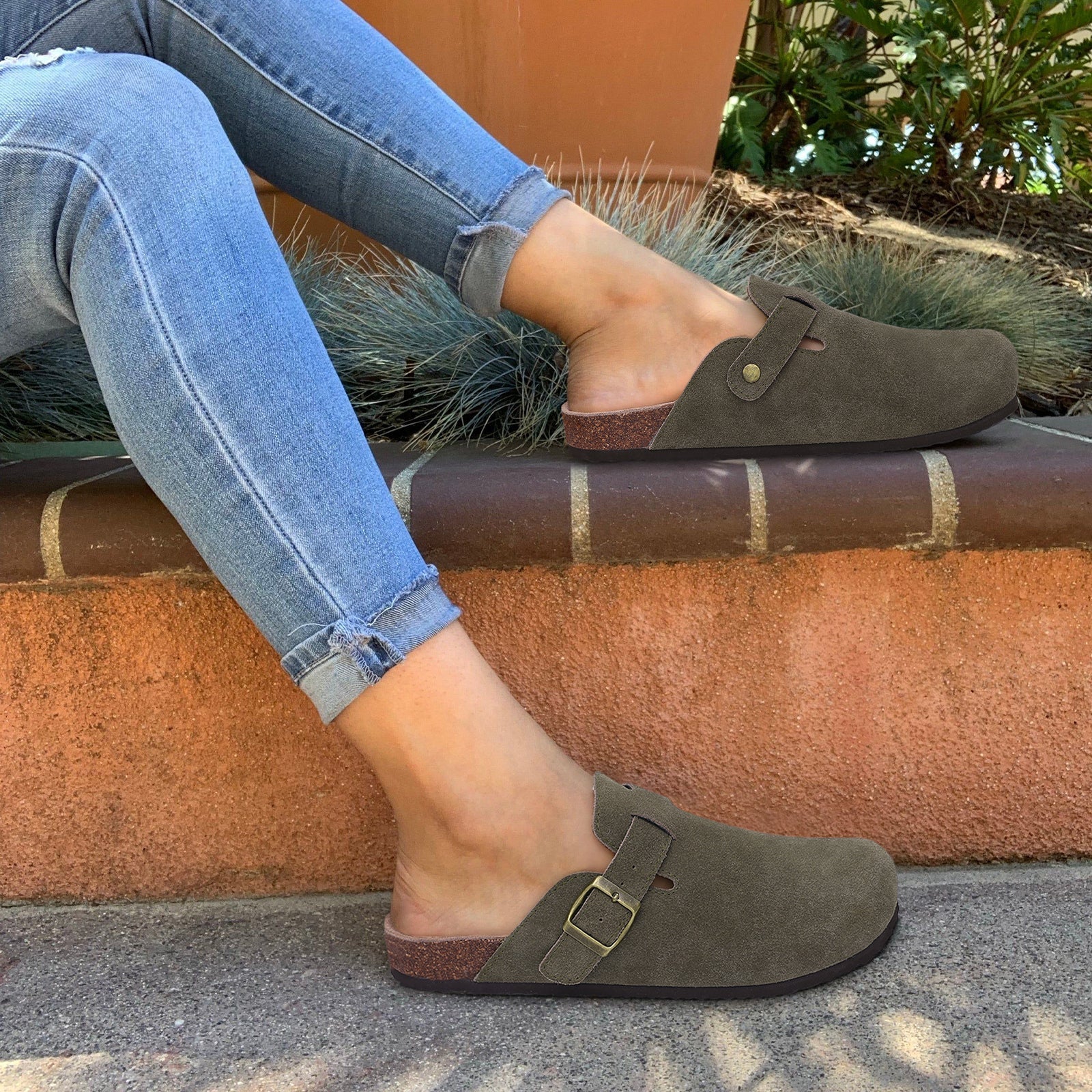 Nora Unisex Casual Shoes - For Every Occasion