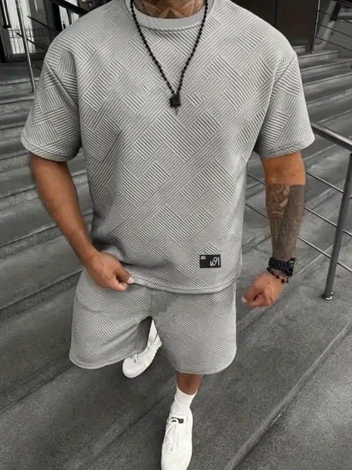 Men's Trendy Jacquard T-shirt and Shorts Set – Casual and Sporty for Warm Days