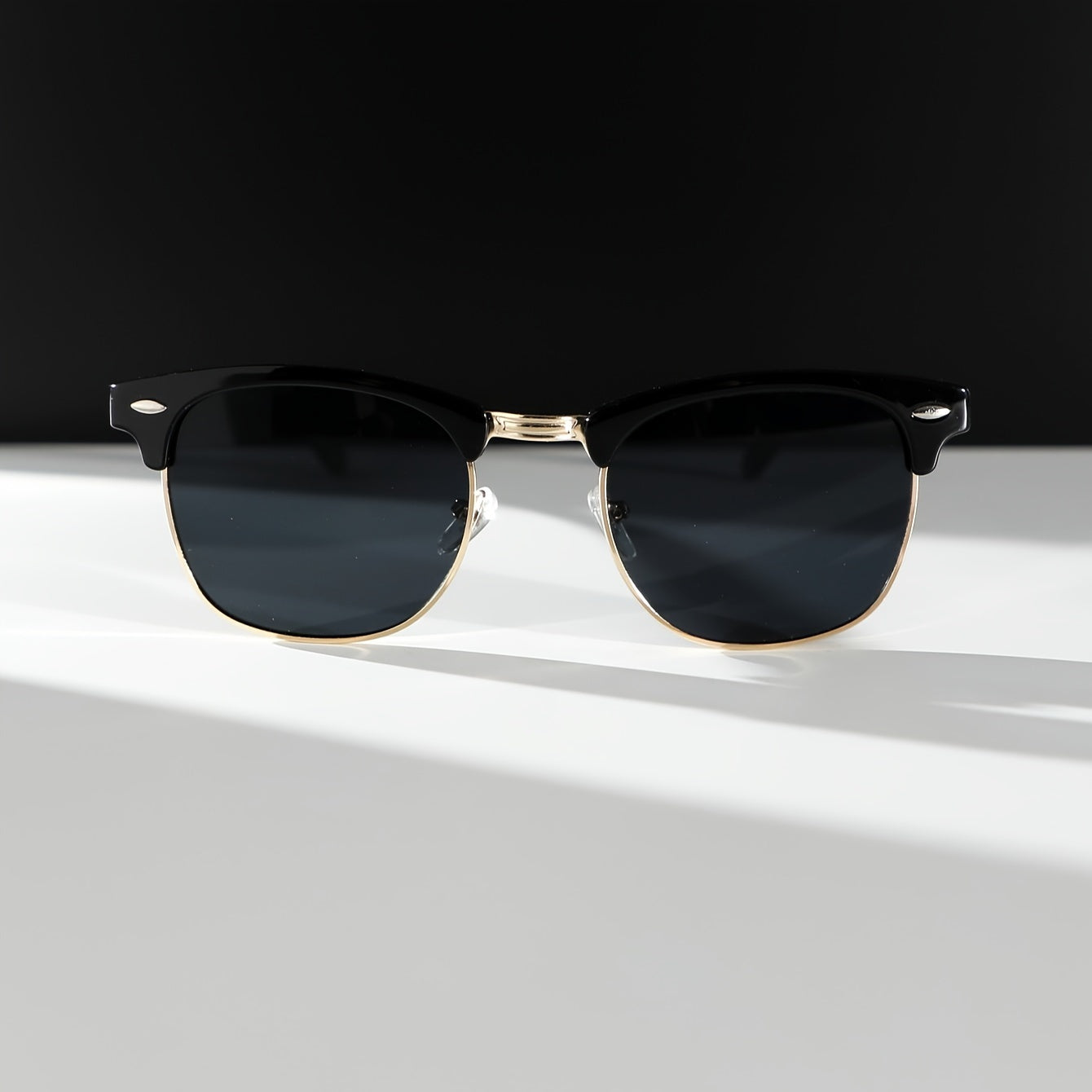 Casual Classic Sunglasses – Trendy and Comfortable for Every Occasion