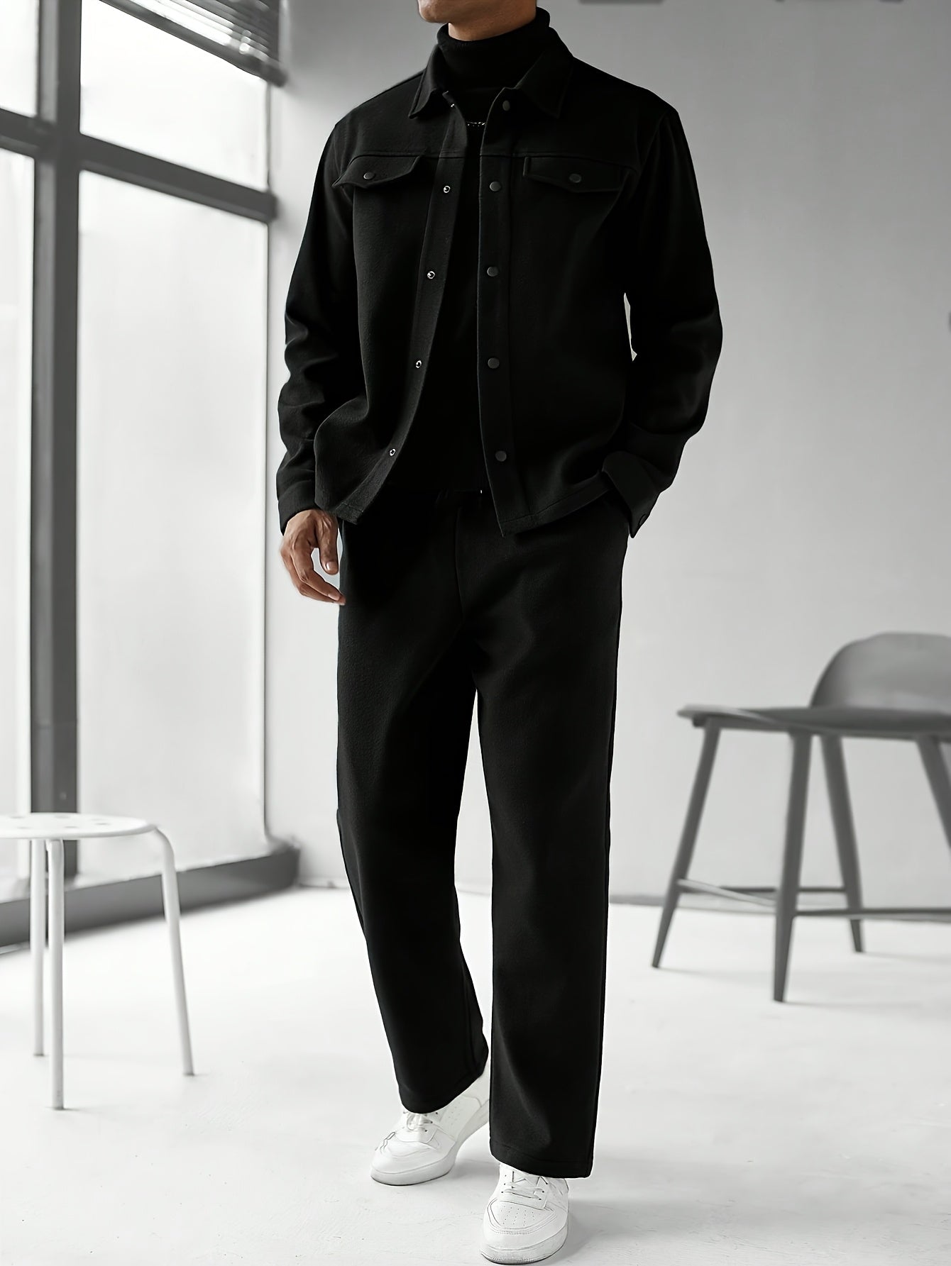Modern Two-Piece Men's Set – Comfort and Casual Elegance