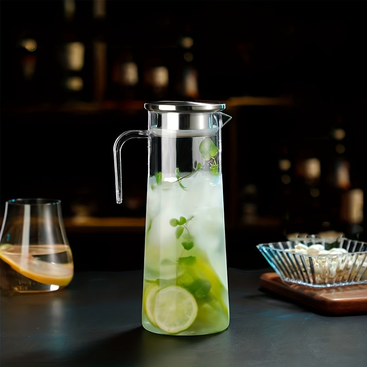 Glass Water Pitcher with Lid – Ideal for Juice, Bubble Tea, and Refreshing Summer Drinks