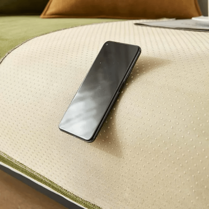 ComfortGuard Sofa Protector - Shield Your Sofa from Daily Wear and Spills
