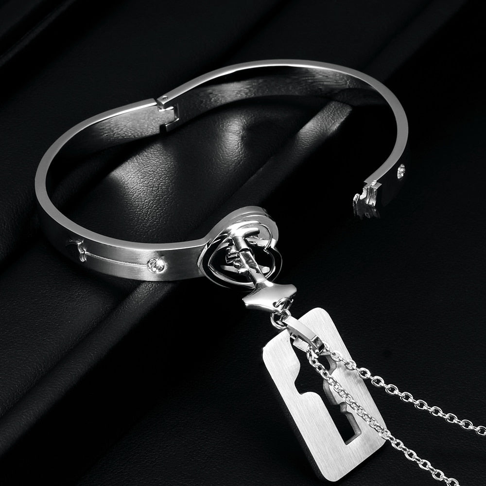 ForeverBond Jewelry Set – Timeless and Meaningful