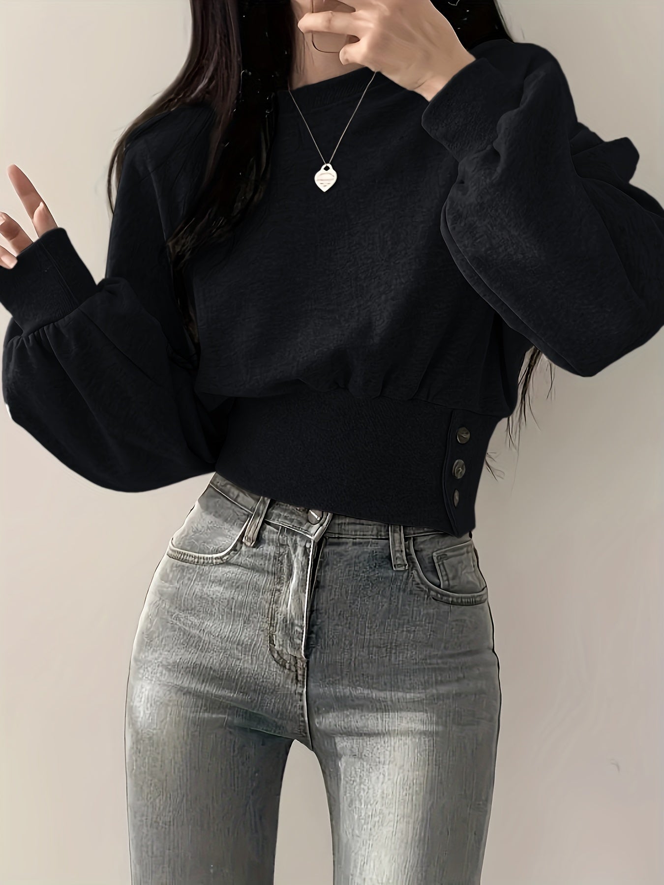 Sofie Comfort Sweater – Modern and Stylish with Elegant Details