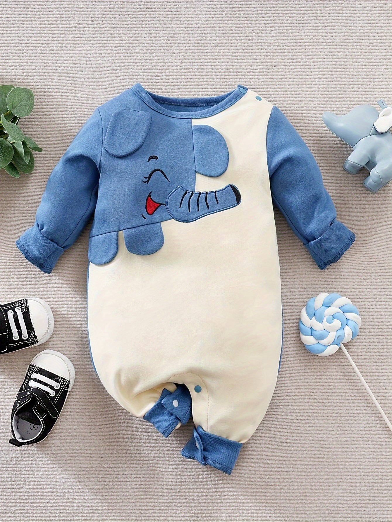 Cute Elephant Baby Romper – Perfect for Fall and Winter