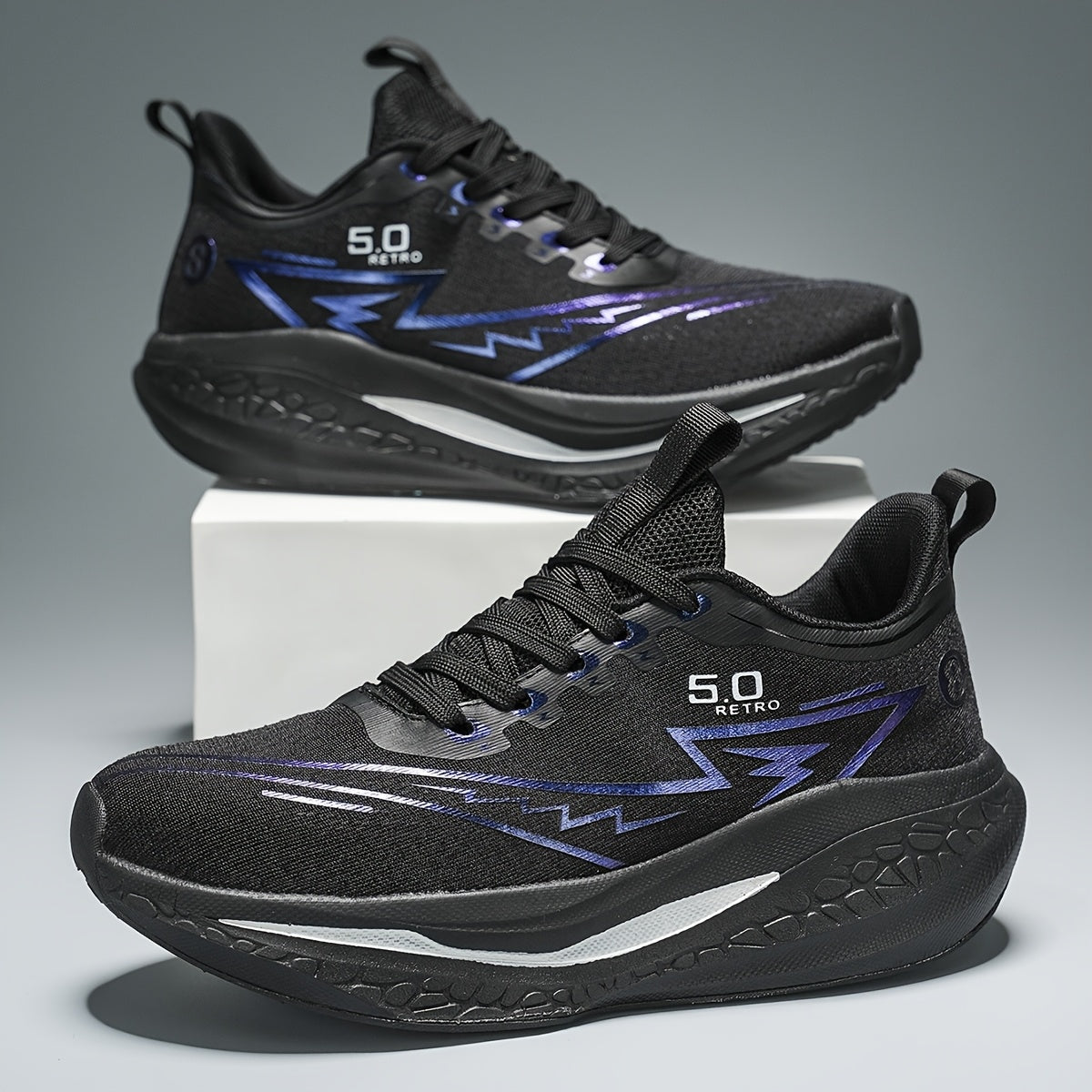 Lightweight Breathable Running Shoes for Men – Stylish Outdoor Trainers