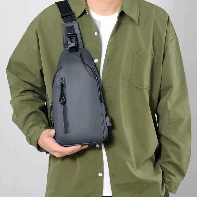 UrbanShield Anti-Theft Crossbody Bag – Safe and Comfortable