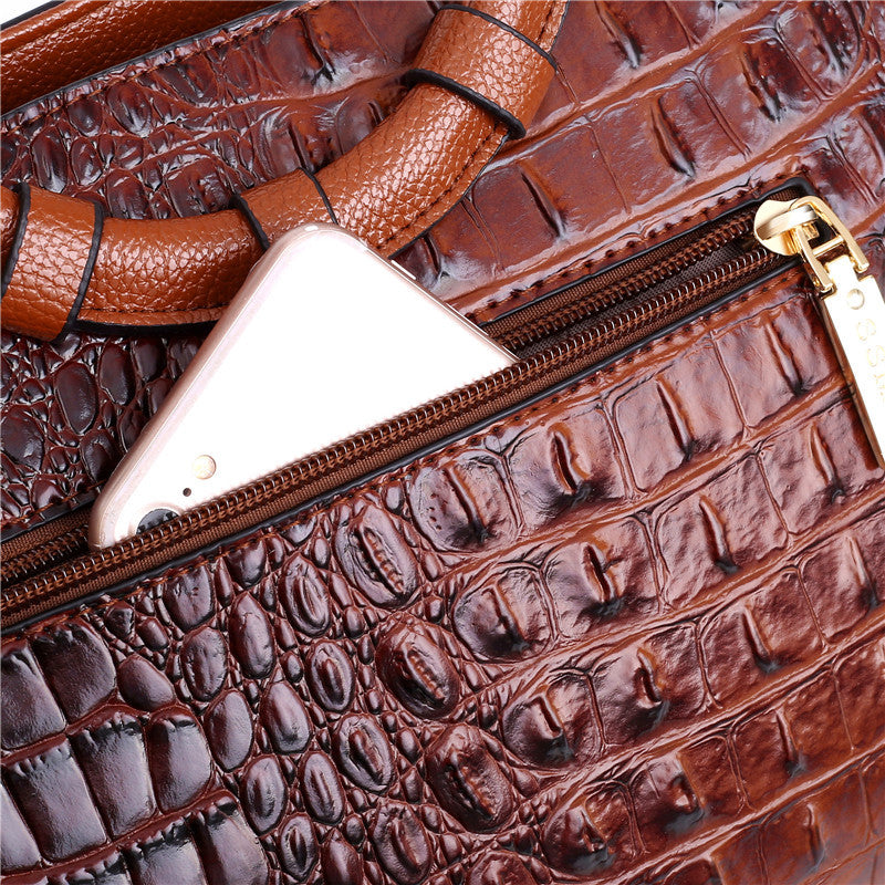 Elena Vintage Bag - For a Timeless and Elegant Look