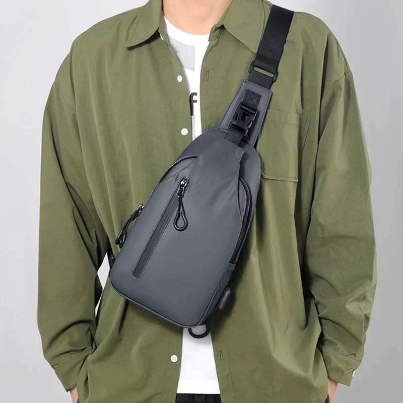 UrbanShield Anti-Theft Crossbody Bag – Safe and Comfortable
