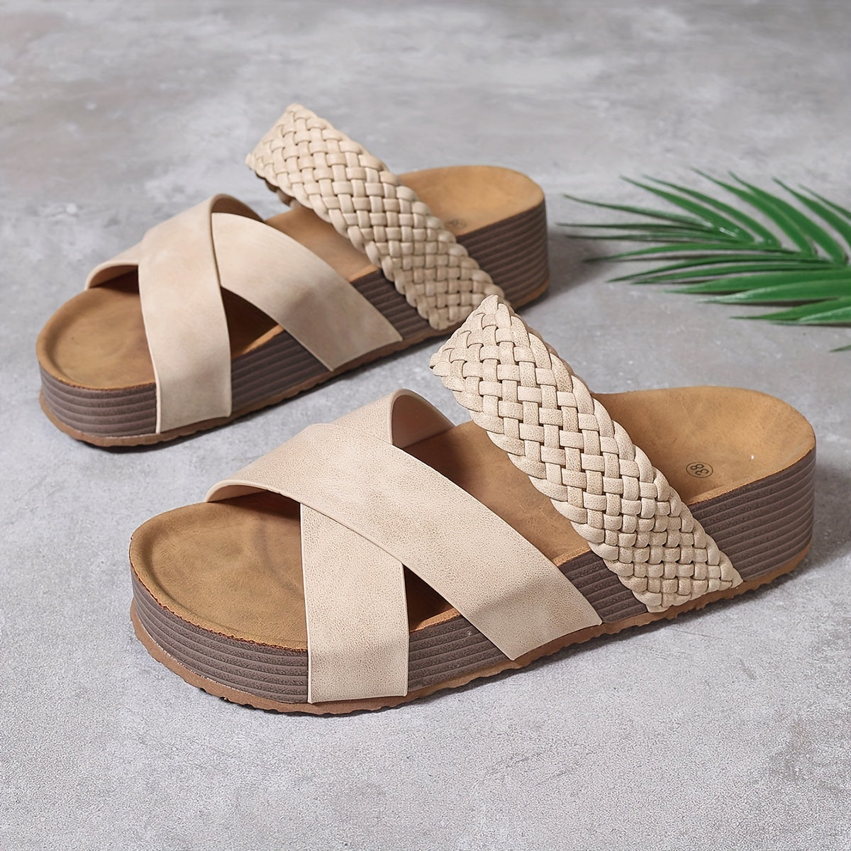 Chic Woven Platform Sandals for Women – Stylish and Comfortable for Summer Days