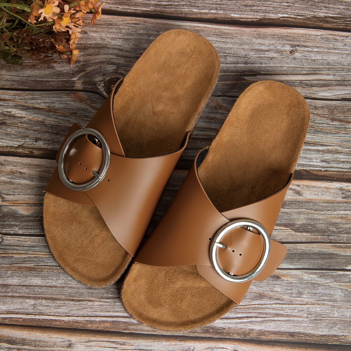 Modern Women's Sandals with Metal Buckle – Comfortable and Stylish for Every Season